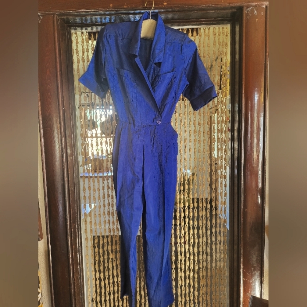 Joan Walters short sleeved jumpsuit size 6